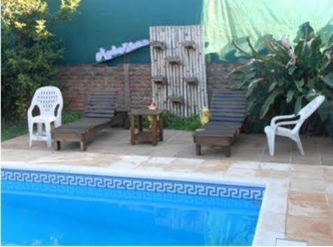 Residencial Azaleas Place Puerto Iguazú Eksteriør billede